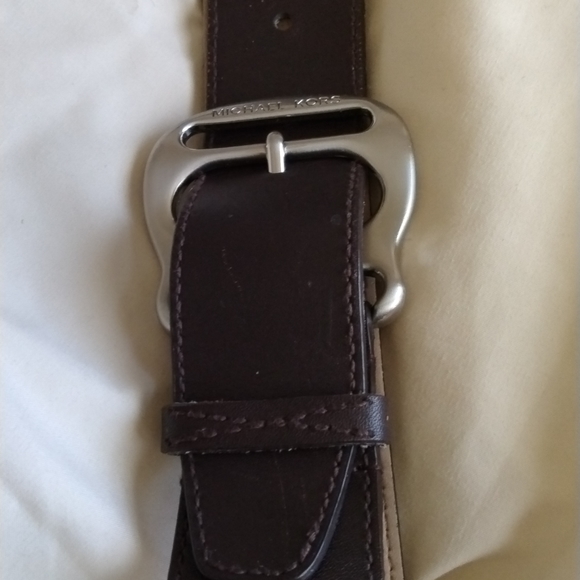 Michael Kors Designer Genuine Leather  sz 40x1.5 i - Picture 5 of 11